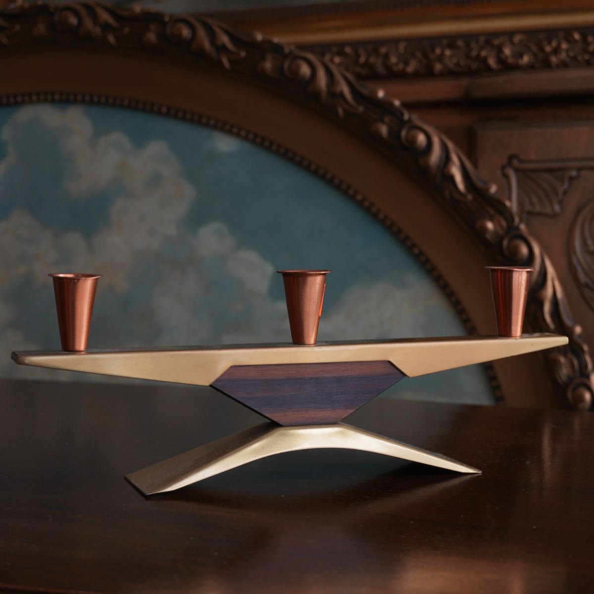 Świecznik na trzy świece, skandynawski design Mid-Century, mosiądz i palisander, lata 60. XX wieku